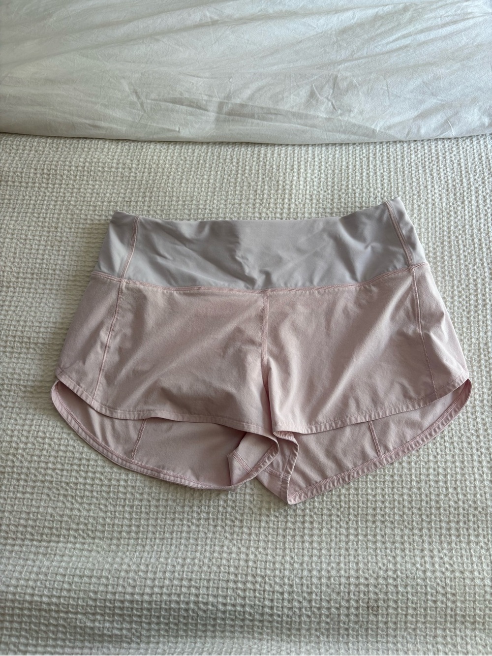 Lululemon Speed Up High-Rise Lined Short 2.5" - size 10
